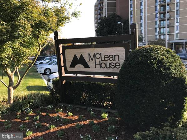 6800 FLEETWOOD RD #309, Mclean, VA 22101