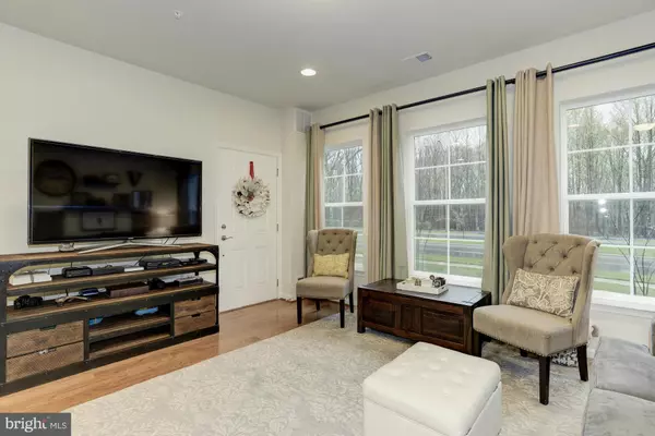 Fairfax, VA 22031,2996 RITTENHOUSE CIR