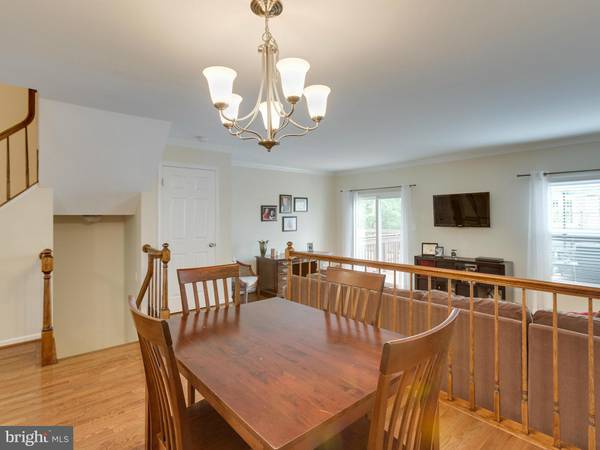 Centreville, VA 20120,5179 GLEN MEADOW DR