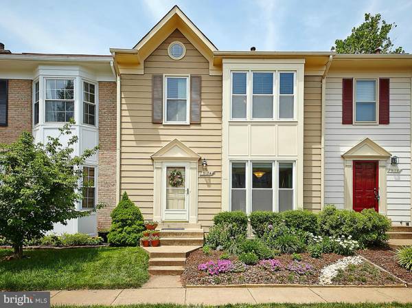 5174 GLEN MEADOW DR, Centreville, VA 20120