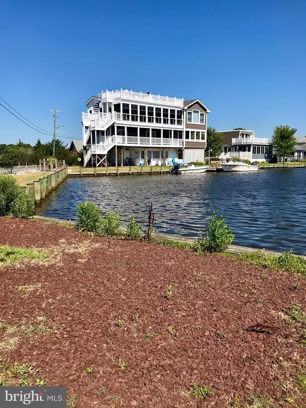 South Bethany, DE 19930,201 CARLISLE RD