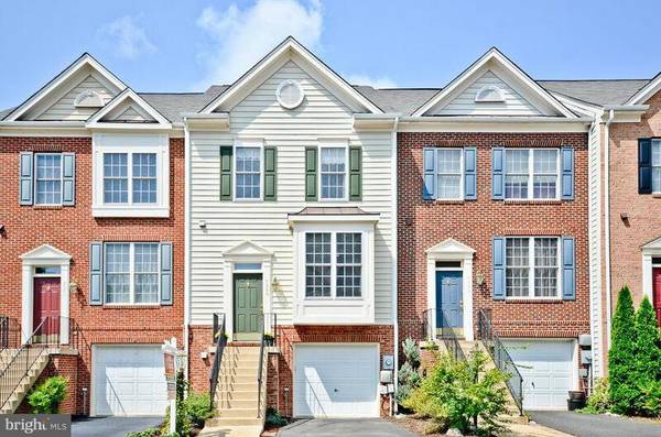 7588 GREAT SWAN CT, Alexandria, VA 22306