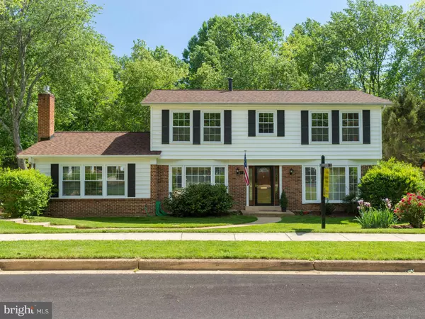 Annandale, VA 22003,5025 KING RICHARD DR