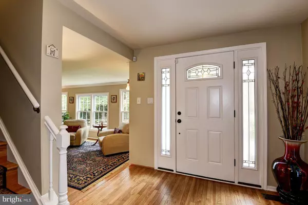 Fairfax, VA 22030,6102 KINGS COLOR DR