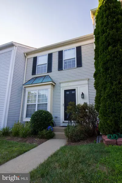 6642 HIGH VALLEY LN, Alexandria, VA 22315