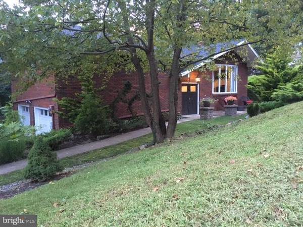 213 SHERWOOD DR, Ridgeley, WV 26753