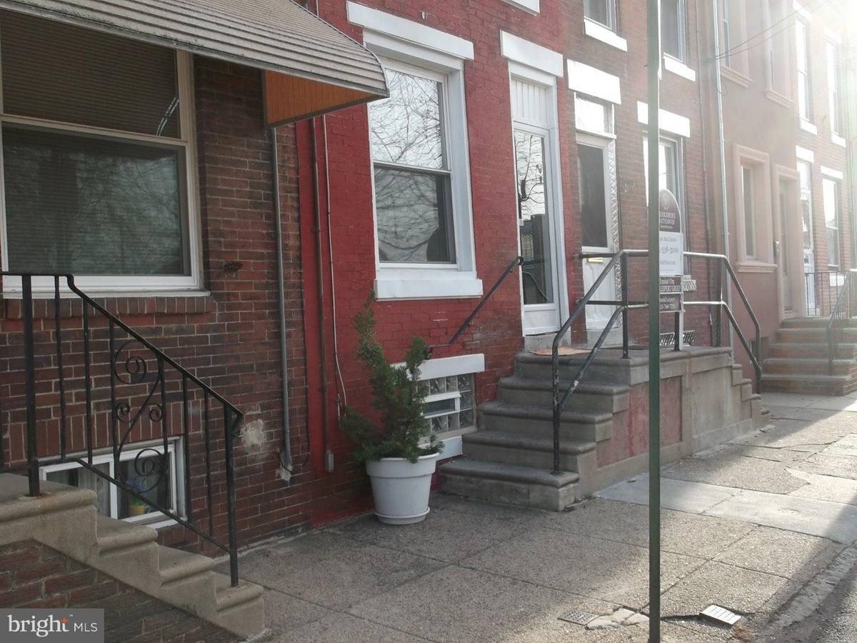 Philadelphia, PA 19134,2555 E MADISON ST