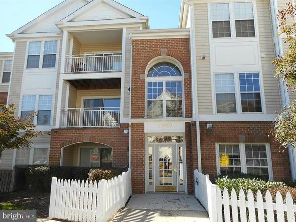 12020 AMBER RIDGE CIR #B-201, Germantown, MD 20876