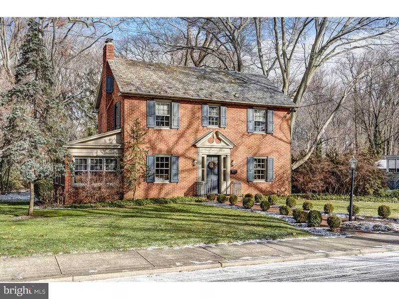 323 HAWTHORNE AVE, Haddonfield, NJ 08033