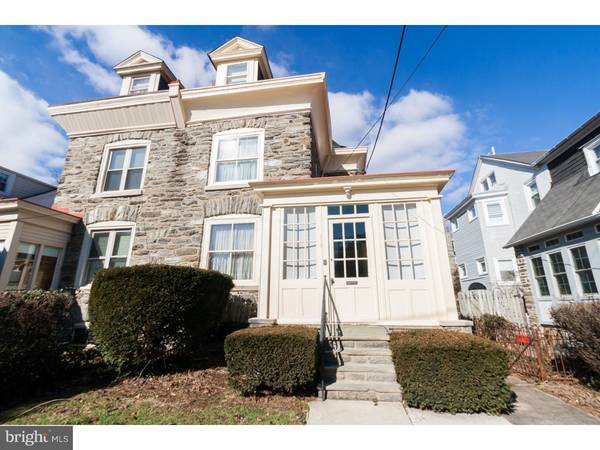 215 E GRAVERS LN, Philadelphia, PA 19118