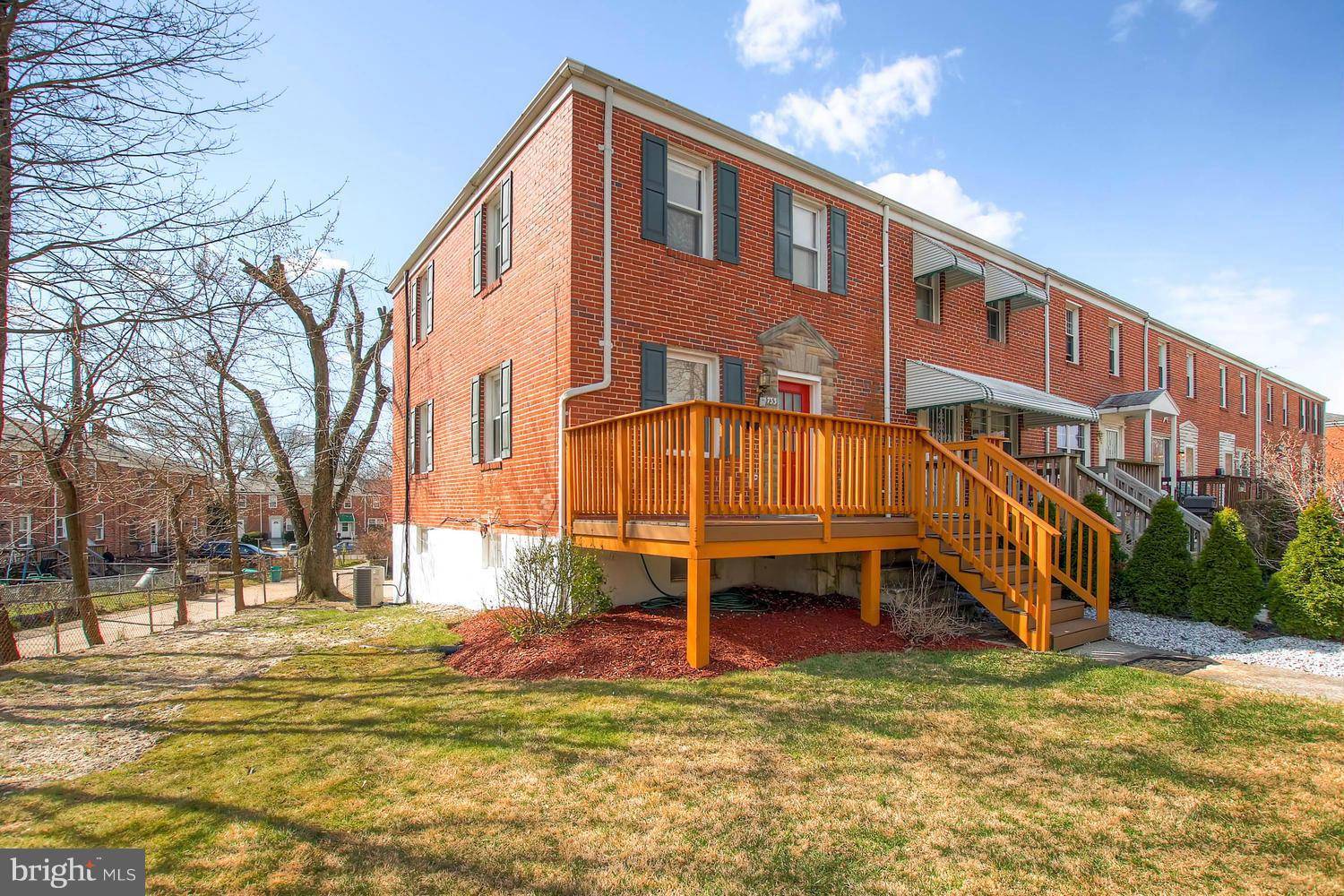 Parkville, MD 21234,1733 PIN OAK RD