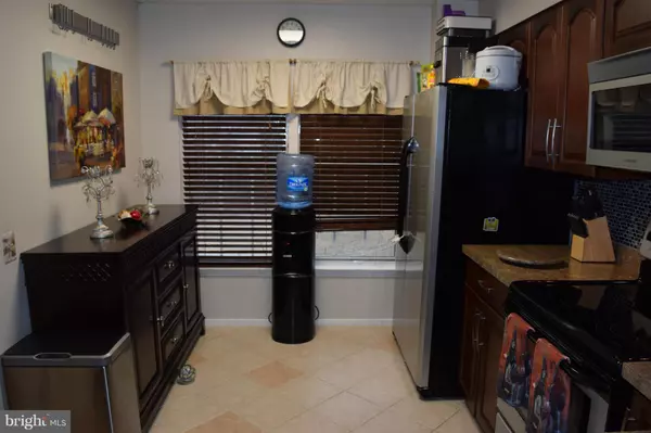 Olney, MD 20832,17429 PIPERS WAY #13