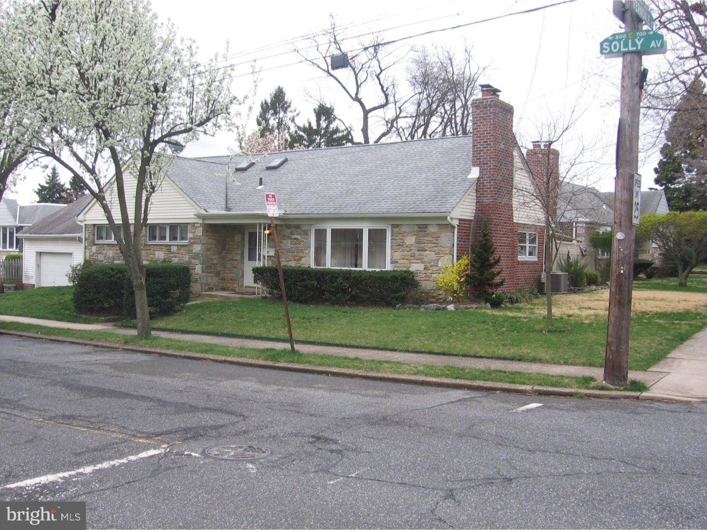 800 SOLLY AVE, Philadelphia, PA 19111