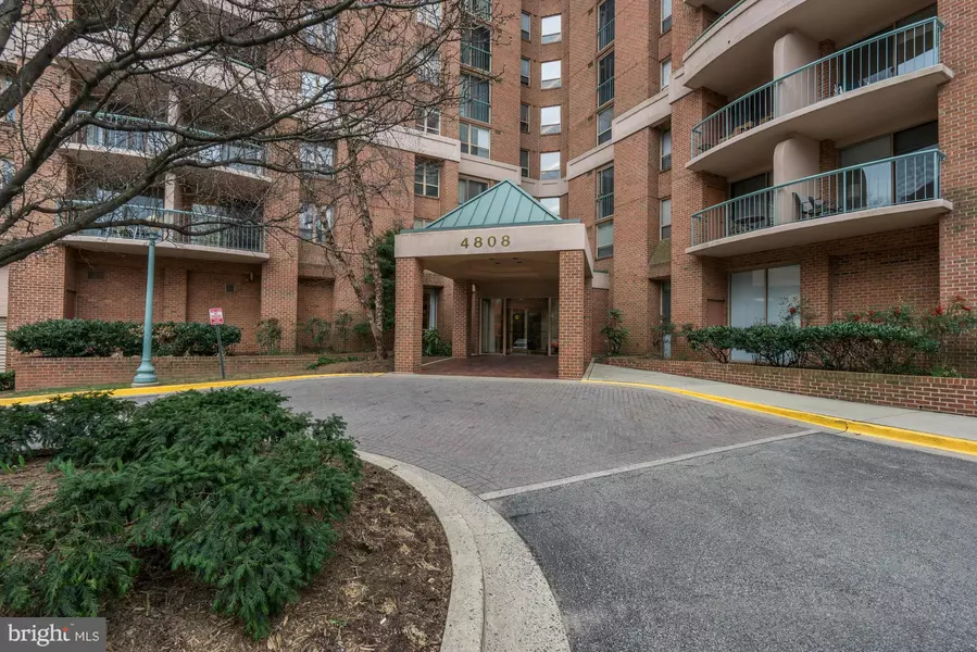 4808 MOORLAND LN #813, Bethesda, MD 20814