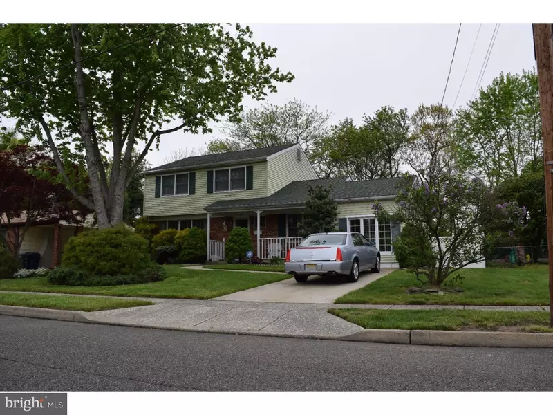 247 IRELAND TER, Williamstown, NJ 08094