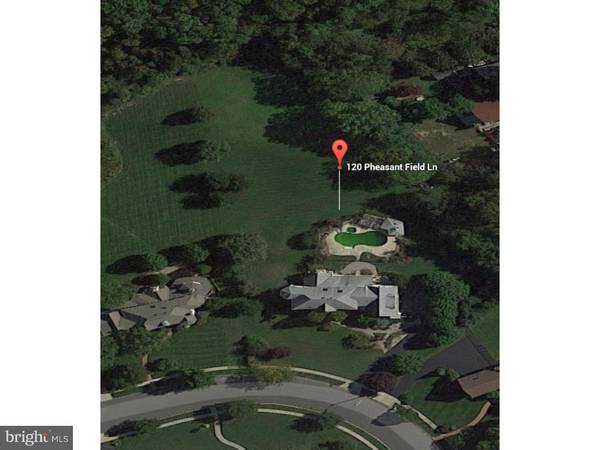 120 PHEASANT FIELD LN, Moorestown, NJ 08057