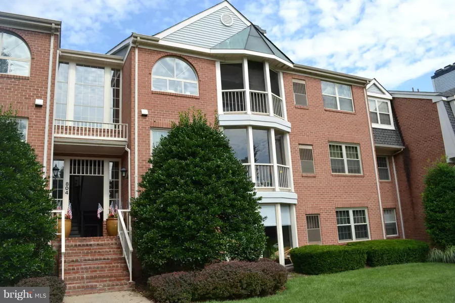 804 AMBER TREE CT #202, Gaithersburg, MD 20878