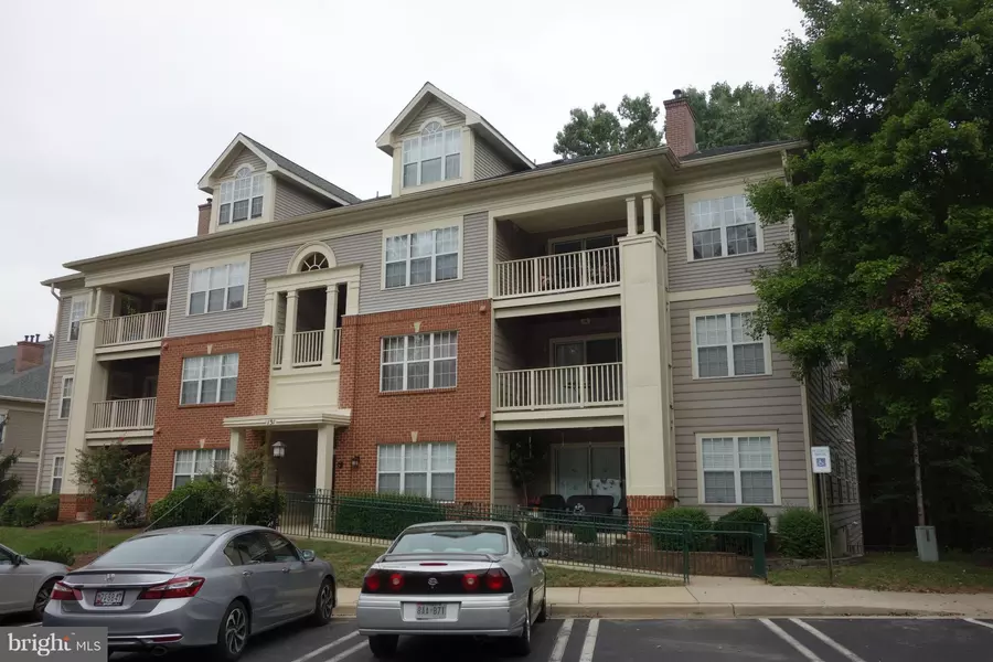 131 TIMBERBROOK LN #203, Gaithersburg, MD 20878