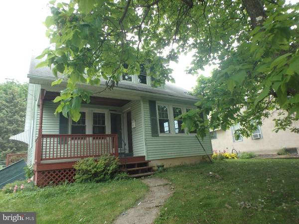 513 4TH AVE, Parkesburg, PA 19365