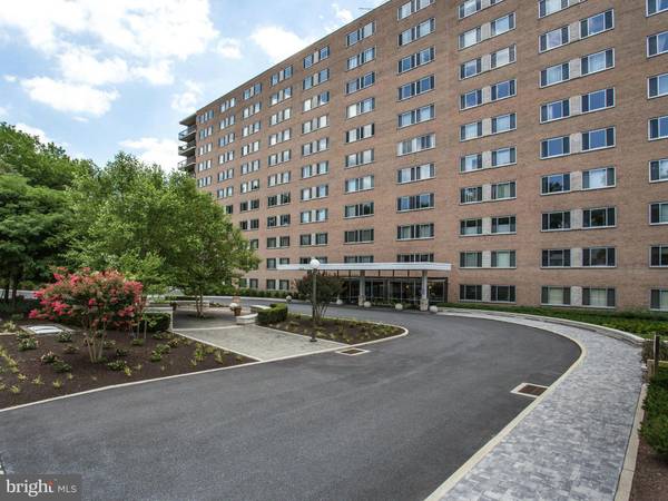 1900 LYTTONSVILLE RD #706, Silver Spring, MD 20910