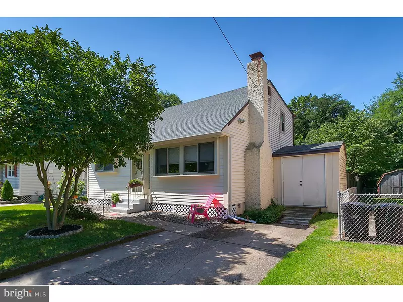 320 RICHMOND AVE, Blackwood, NJ 08012