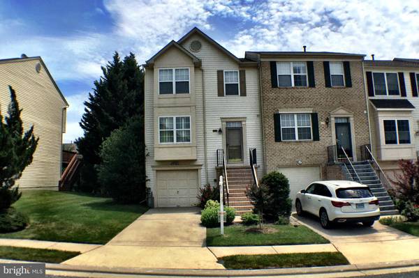 11927 HUNTERS RUN DR, Cockeysville, MD 21030