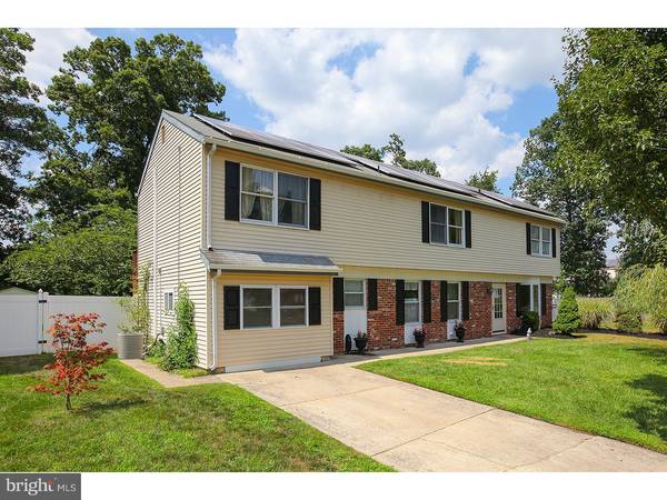 10 GEMINI CT, Sewell, NJ 08080