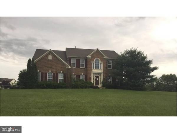 25 LONGWOOD LN, Columbus, NJ 08022