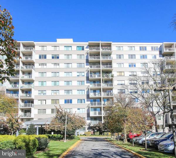 4977 BATTERY LN #1-514, Bethesda, MD 20814