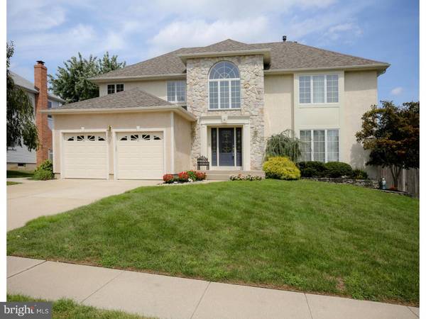 6 CONTINENTAL LN, Marlton, NJ 08053