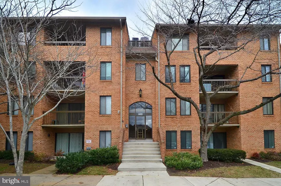 11423 COMMONWEALTH DR #301, Rockville, MD 20852