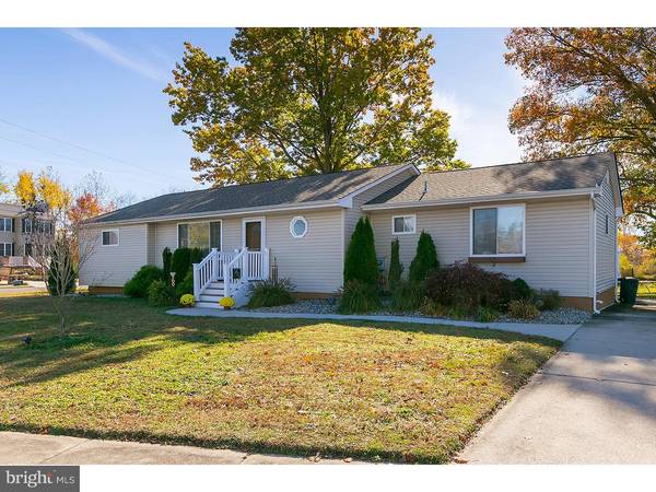 700 WILLOW DR, Gibbstown, NJ 08027