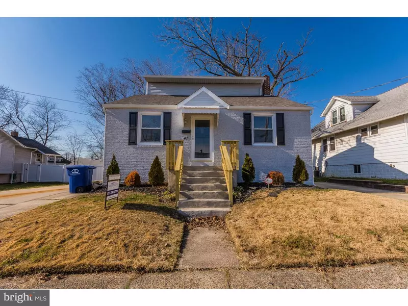 41 S OAK AVE, Mount Ephraim, NJ 08059