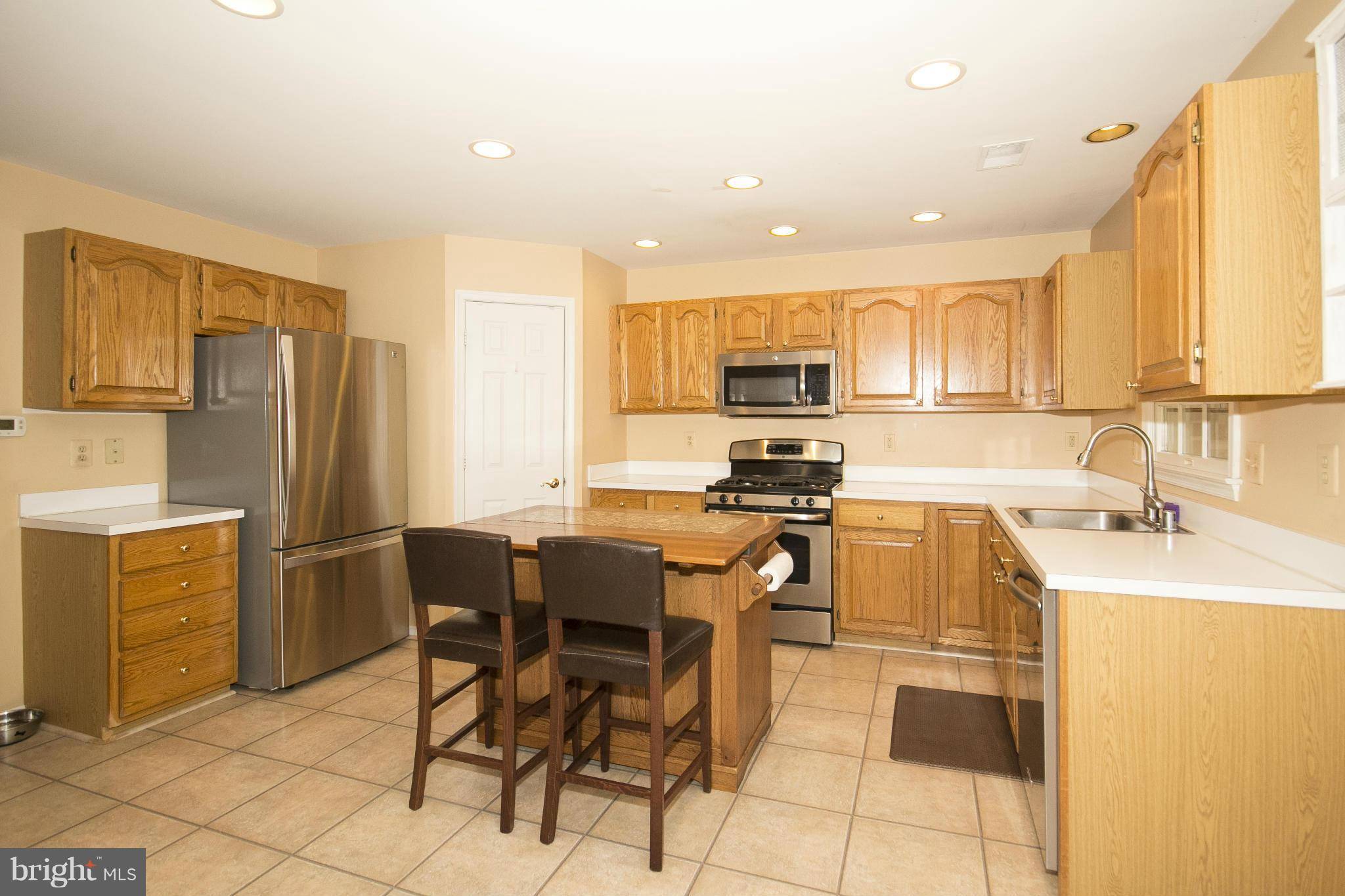 Cockeysville, MD 21030,928 HIDDEN MOSS DR