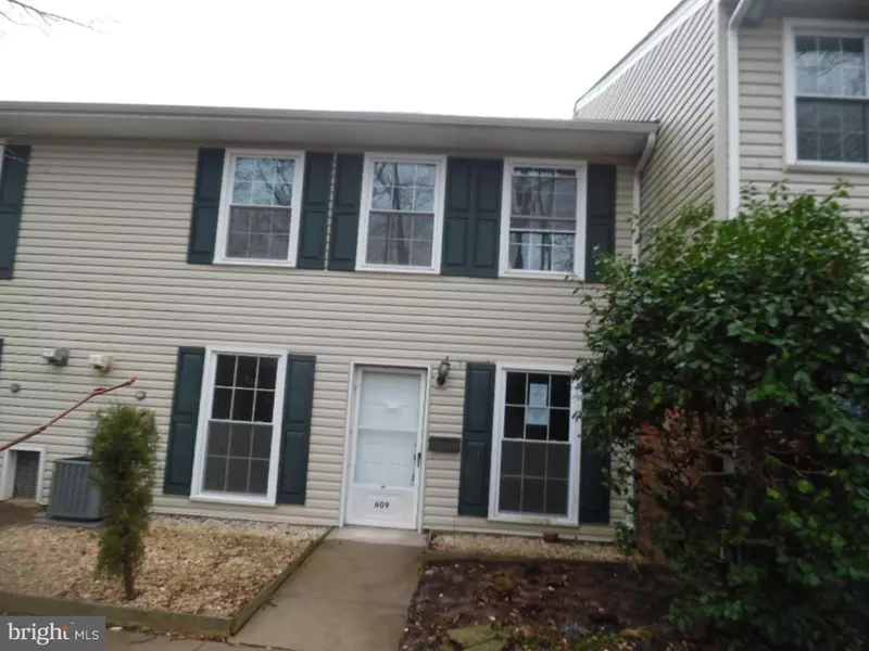 609 MIDDLETON PL, Norristown, PA 19403