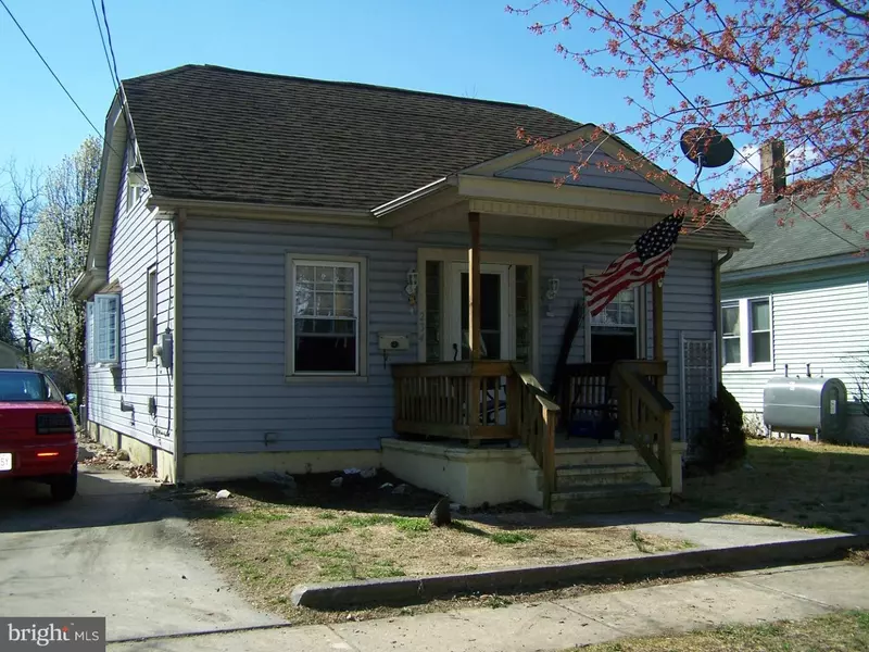 234 THOMSON AVE, Paulsboro, NJ 08066