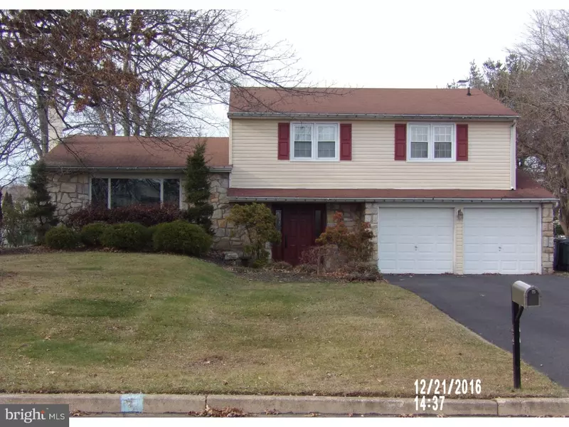 44 FRIESLAND DR, Southampton, PA 18966