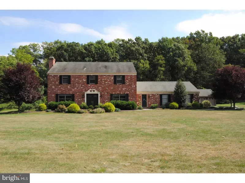 5886 S DEER RUN RD, Doylestown, PA 18902