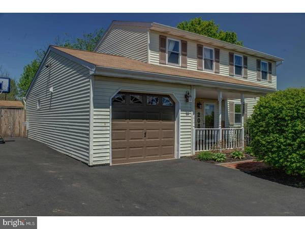 208 PARKRIDGE DR, Perkasie, PA 18944