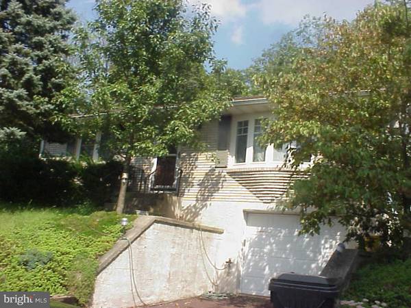 121 HANOVER DR, Pottstown, PA 19464