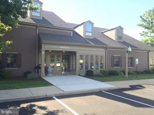 Lancaster, PA 17601,600 EDEN RD #A