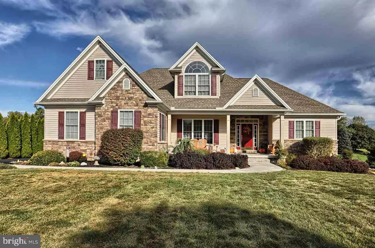 Carlisle, PA 17015,4 CEDAR CT W