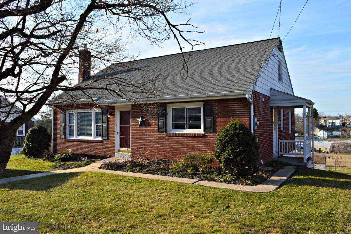 Mountville, PA 17554,29 E NEW ST