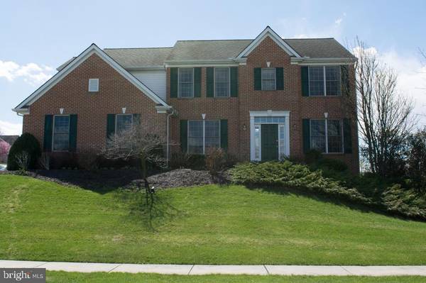 2183 LOIS LN, Lancaster, PA 17601