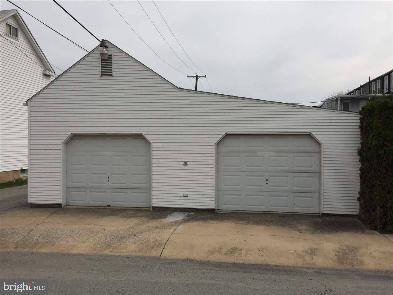 York, PA 17404,1357 W PHILADELPHIA ST