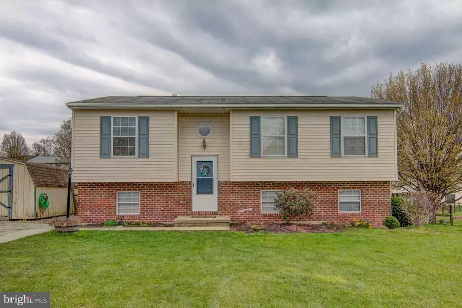 85 CYPRESS POINT RD, Felton, PA 17322