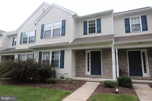 3 BRODERICK CT, Leola, PA 17540