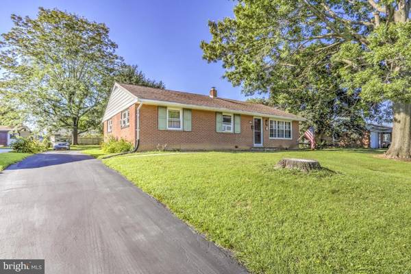 New Holland, PA 17557,506 W CEDAR ST