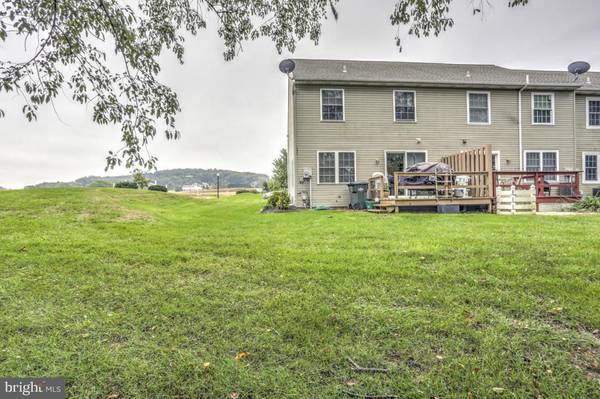 Mount Joy, PA 17552,4055 BUTTONWOOD DR