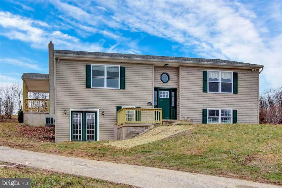 3092 ROHRBAUGH RD, Seven Valleys, PA 17360